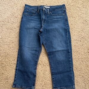 Levi's Women's Ankle & Cropped Jeans - Dark Blue